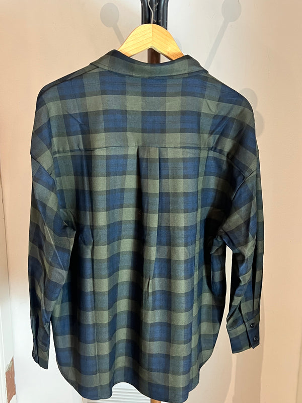 Sur chemise à carreaux